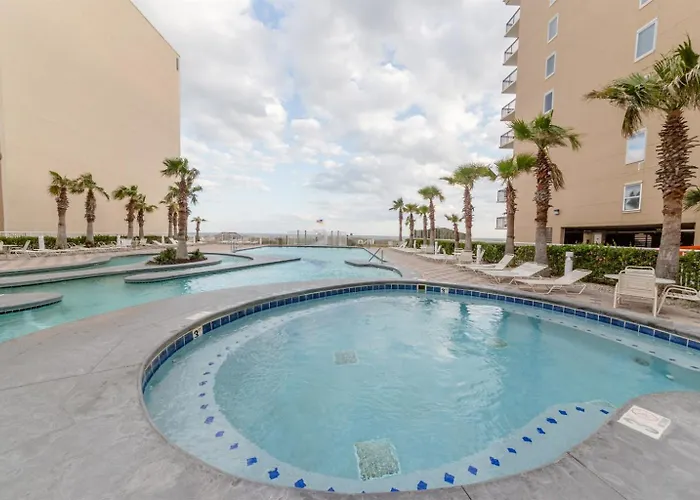 Apartment Crystal Tower Corner Unit 801 *