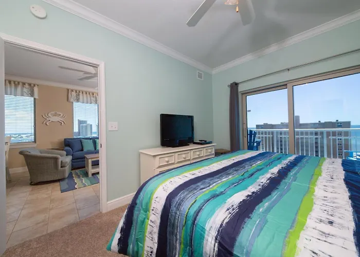 Apartment Crystal Tower Corner Unit 801