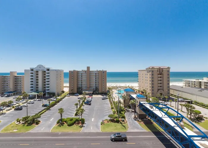 Apartment Crystal Tower Corner Unit 801 *